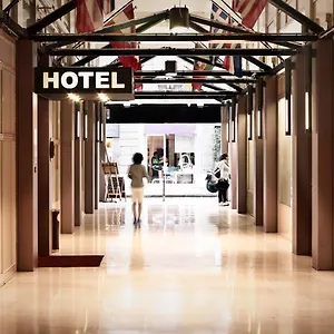 Garibaldi Palace Otel